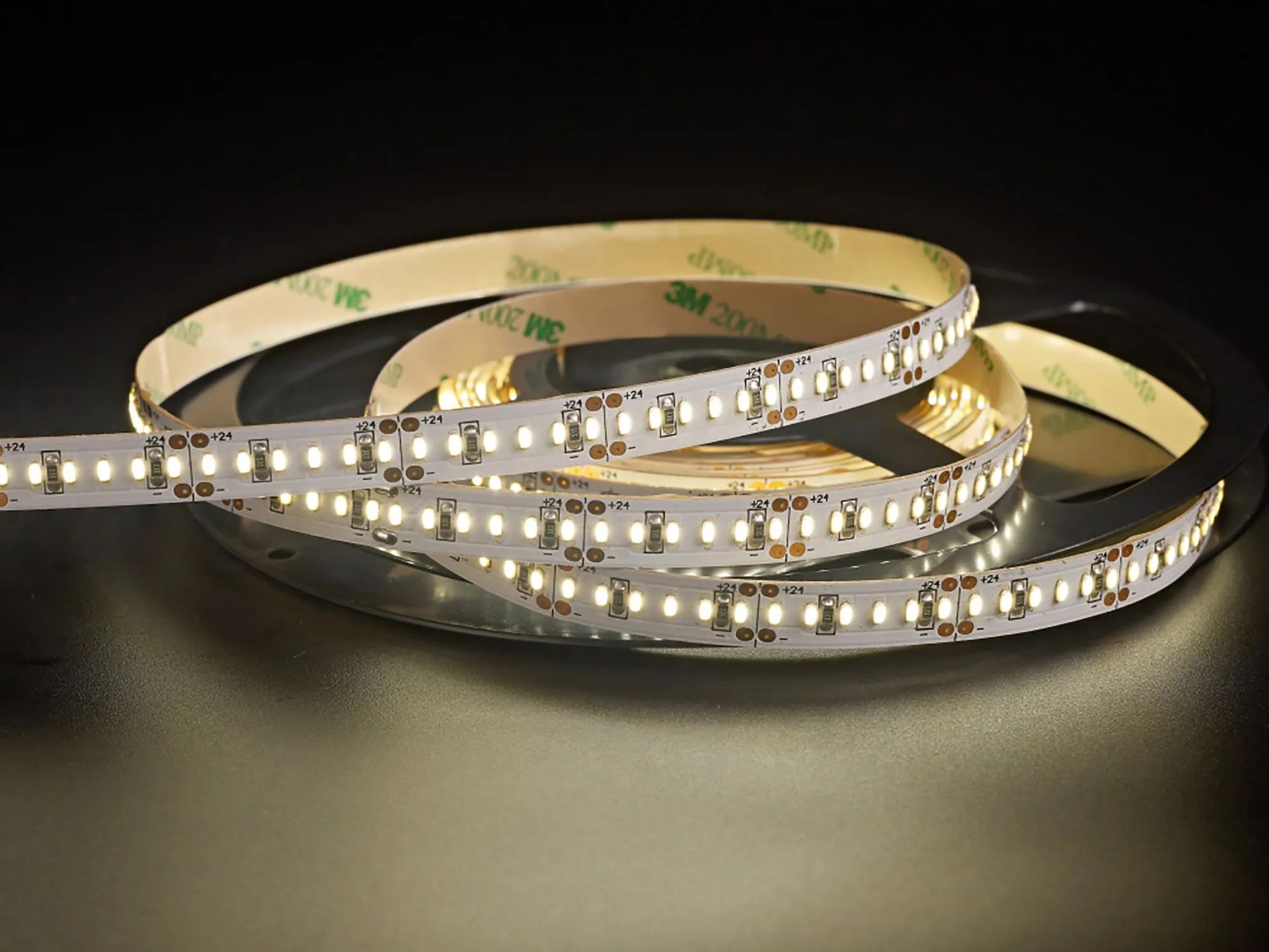 Axios Select 24V IP20 24.5W/m 3014 204LED/m Strip Lighting Dlux IP20 Strip